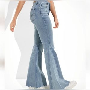 EUC! American Eagle Festival Flare size 12 light wash